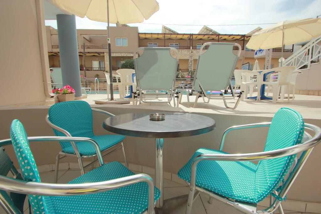 Anna Maria Hotel Platanias  Bilik gambar